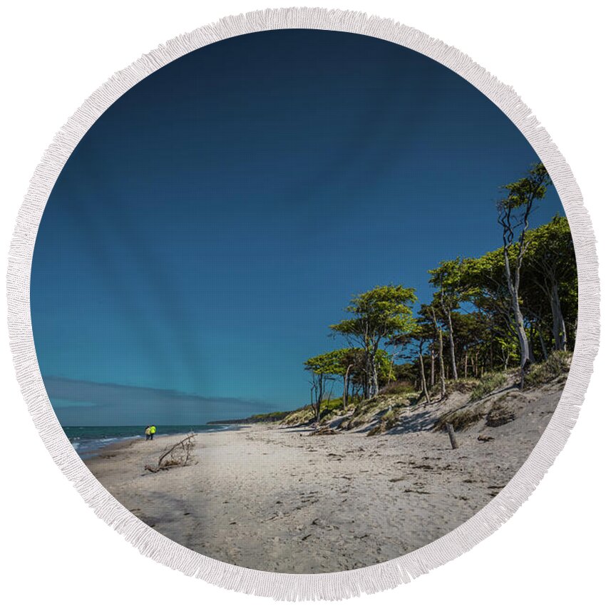 Fischland Round Beach Towel featuring the photograph Feel the Breeze #1 by Eva Lechner