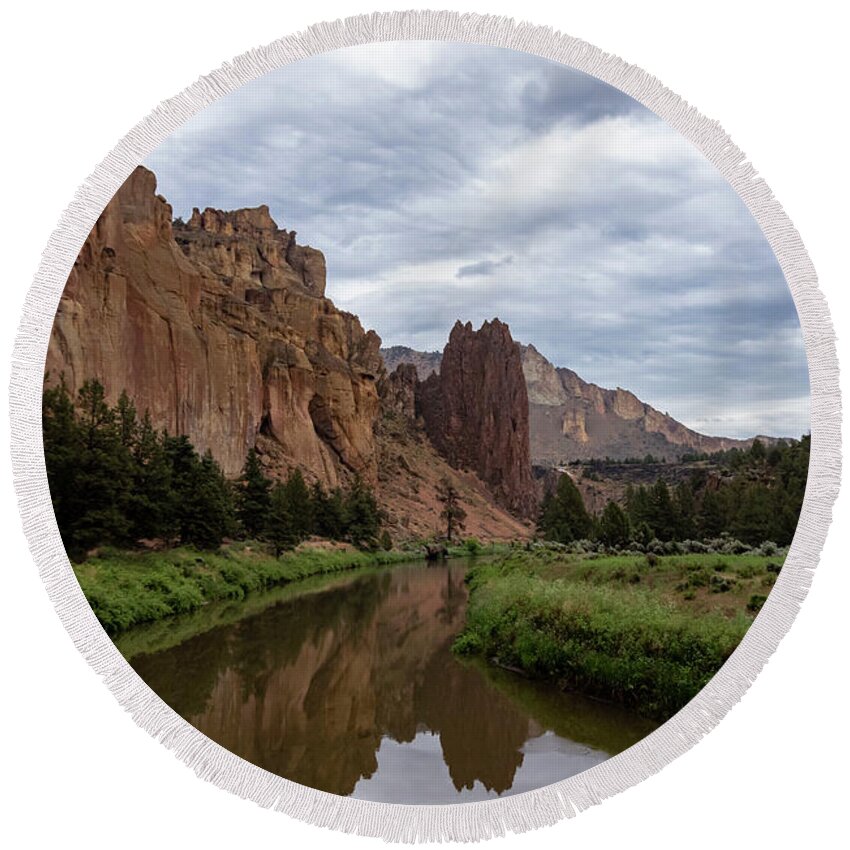 Oregon Round Beach Towel featuring the photograph Smith Rock Reflections #1 by Steven Clark