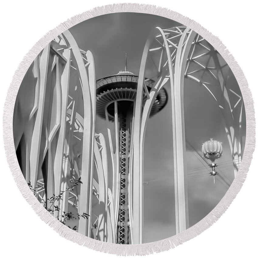 Space Needle Round Beach Towel featuring the photograph Space Needle Vintage SPN3 by Cathy Anderson