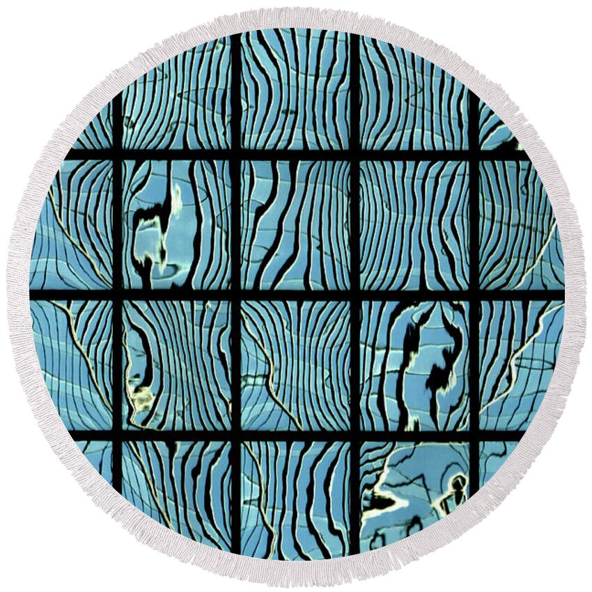Urban Round Beach Towel featuring the photograph Abstritecture 14 by Stuart Allen