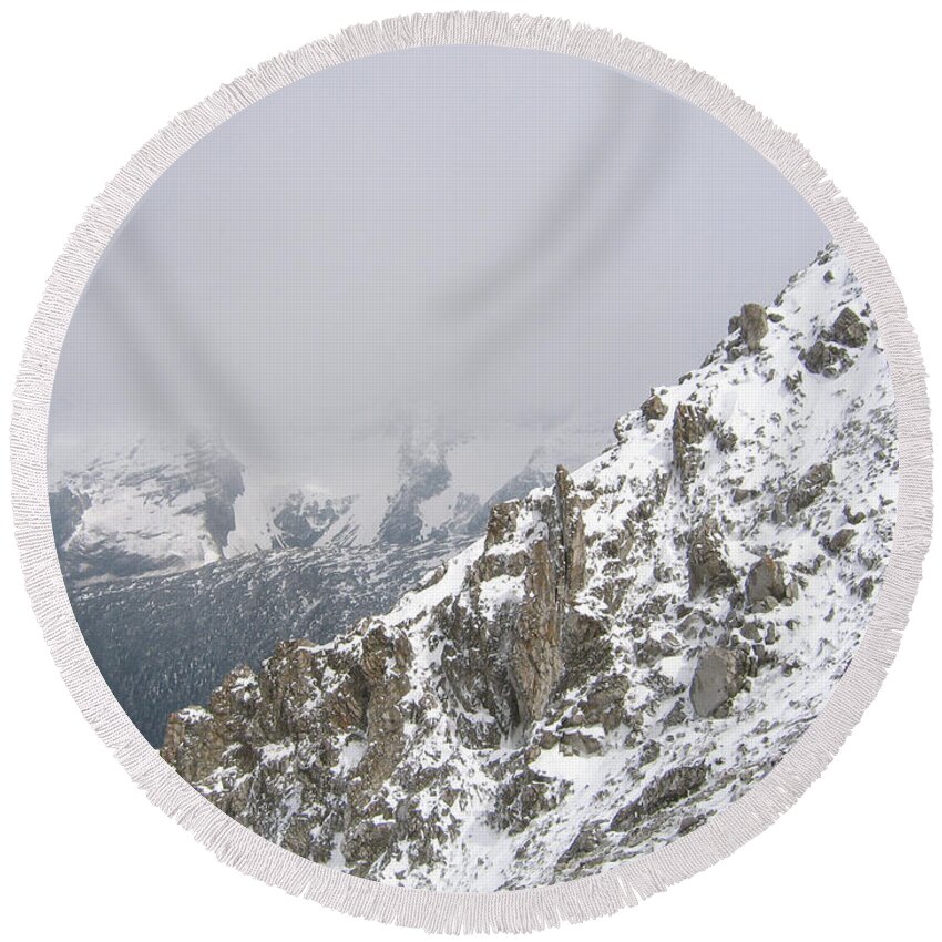 Mountains Round Beach Towel featuring the photograph Alpine View by Ann Horn