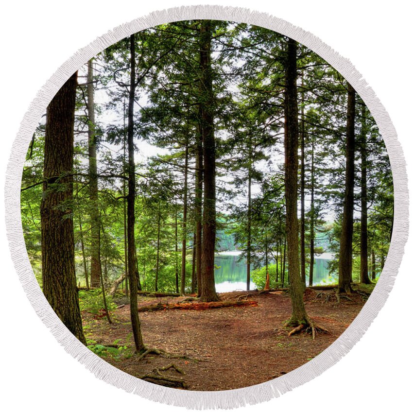 Approaching Sis Lake Round Beach Towel featuring the photograph Approaching Sis Lake by David Patterson
