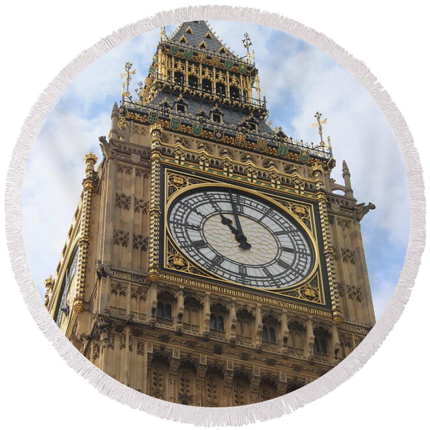Big Ben Round Beach Towel featuring the photograph Big Ben Clock Tower by Laura Smith
