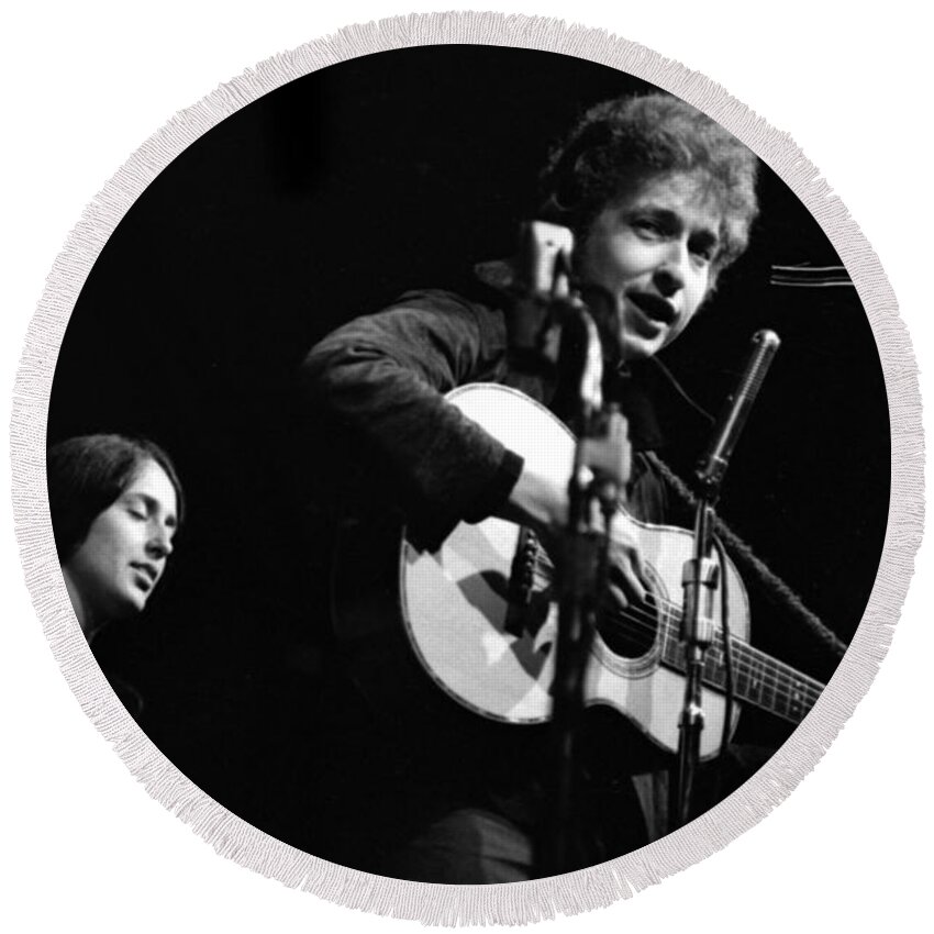 Bob Dyan Round Beach Towel featuring the photograph Bob Dylan and Joan Baez by Dave Allen