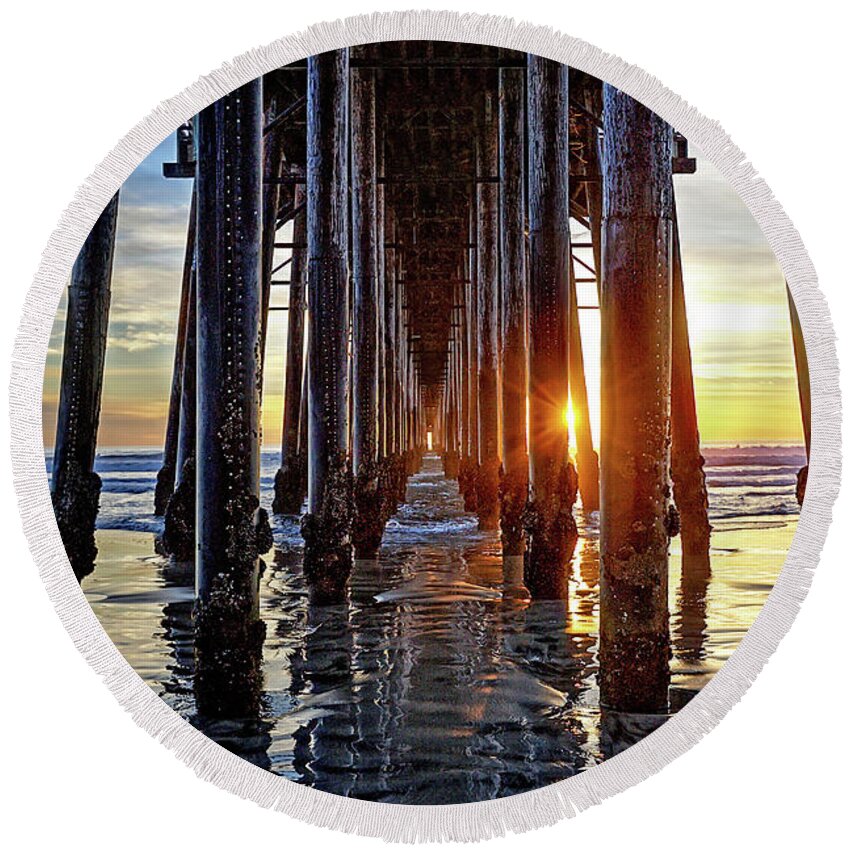 Ocean Round Beach Towel featuring the photograph Christmas Eve at The Pier by Ann Patterson