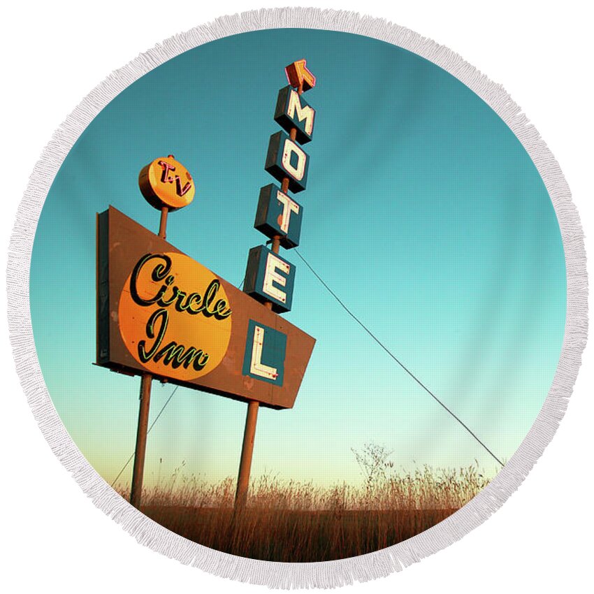 Motel Round Beach Towel featuring the photograph Circle Inn Color by Todd Klassy