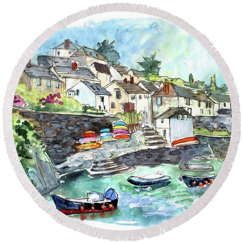 Travel Round Beach Towel featuring the painting Coverack On Lizard Peninsula 06 by Miki De Goodaboom