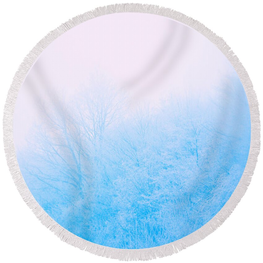 Winter Round Beach Towel featuring the photograph Daybreak by Iryna Goodall