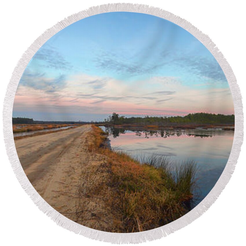 Sunset Round Beach Towel featuring the photograph December Sunset at Whitesbog NJ by Beth Venner