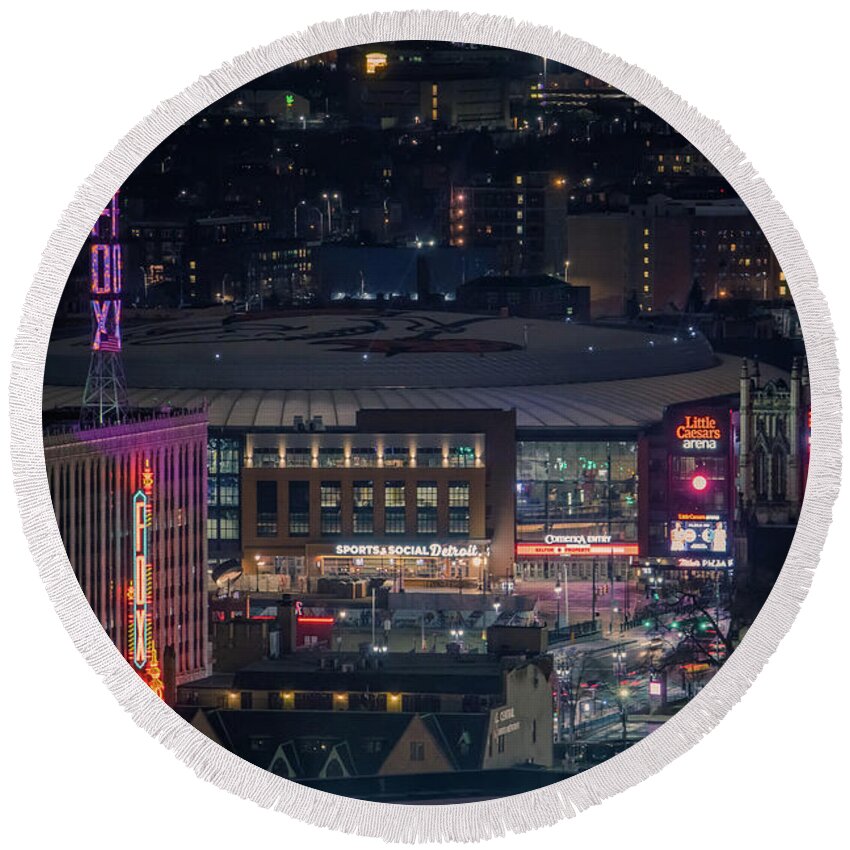 Detroit Round Beach Towel featuring the photograph The Fox Theatre and Little Caesars Arena by Jay Smith