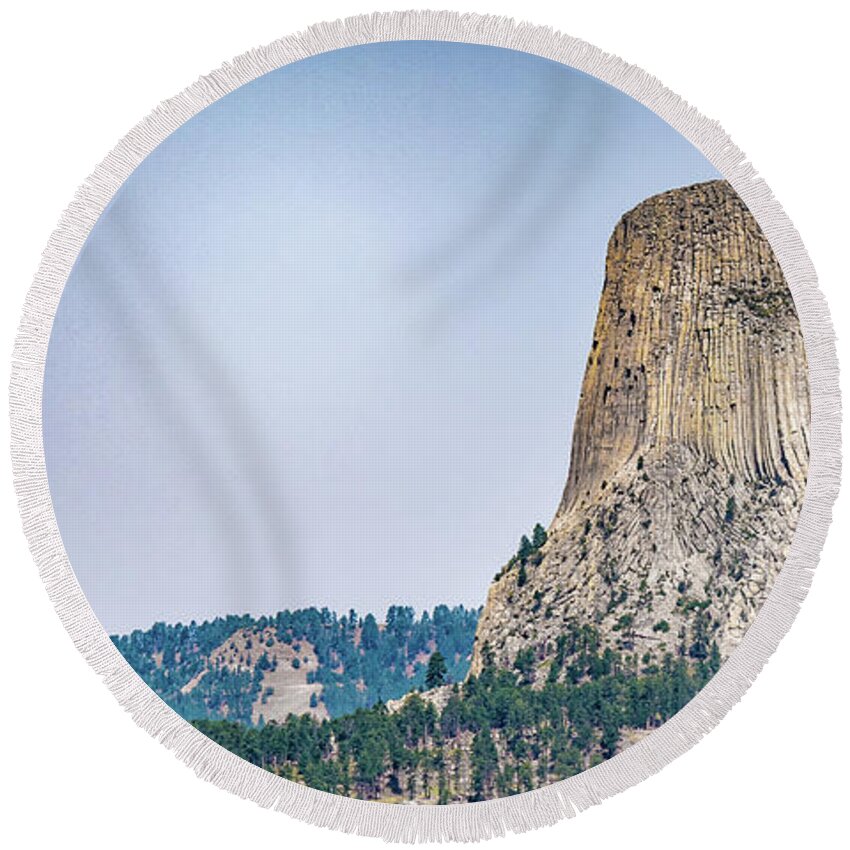 Devil Round Beach Towel featuring the photograph Devils Tower by Dheeraj Mutha
