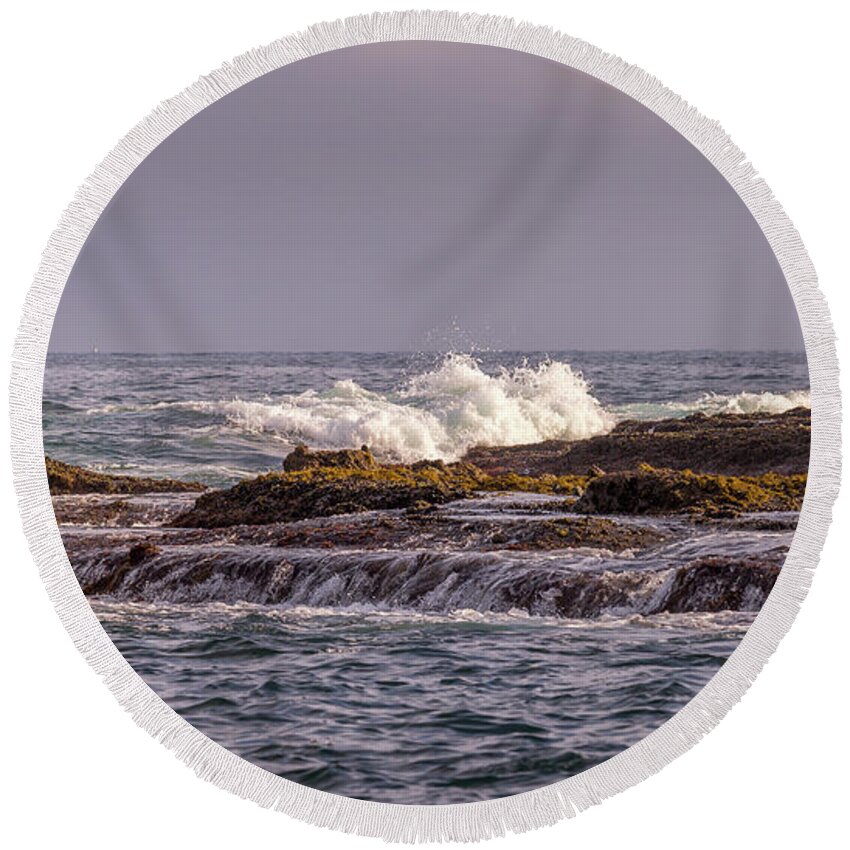 Ocean Round Beach Towel featuring the photograph Distant Splashes by Aaron Burrows
