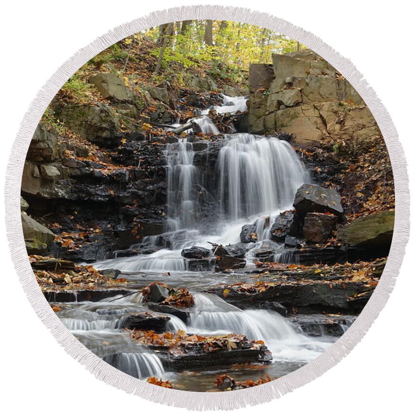 Waterfall Round Beach Towel featuring the photograph Dividend Falls II by Patricia Caron