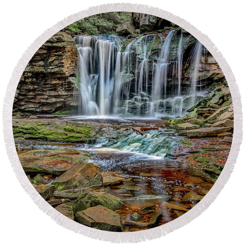 Landscapes Round Beach Towel featuring the photograph Elakala Falls 1020 by Donald Brown