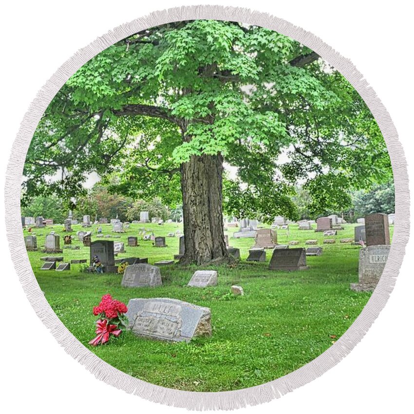 Final Resting Place Glennview Cemetery East Palestine Ohio Round Beach Towel featuring the photograph Final Resting Place Glennview Cemetery East Palestine Ohio by Lisa Wooten