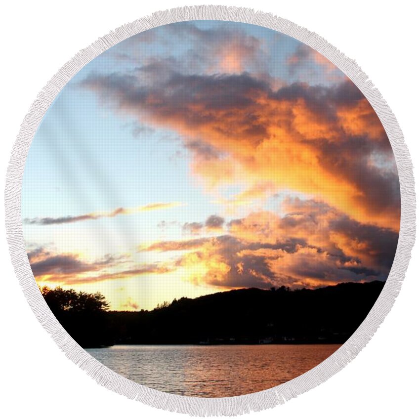 Sunset Round Beach Towel featuring the photograph Glorious Sky by Charlene Reinauer