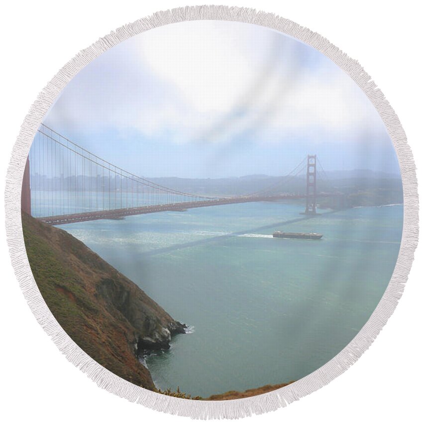 Golden Gate Bridge Round Beach Towel featuring the photograph Golden Gate Bridge by Veronica Batterson