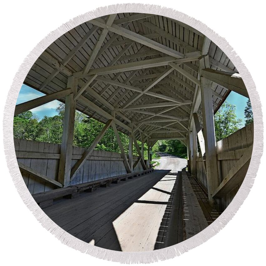 Covered Bridge Round Beach Towel featuring the photograph Greenbanks Hollow by Steve Brown