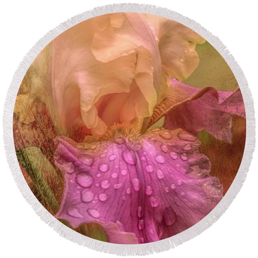 Iris Round Beach Towel featuring the digital art Iris in the rain by Bonnie Willis