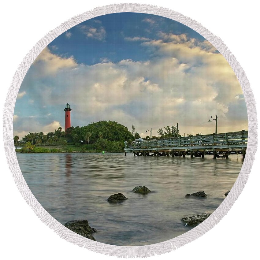 Lighthouse Round Beach Towel featuring the photograph Jupiter Lighthouse by Steve DaPonte