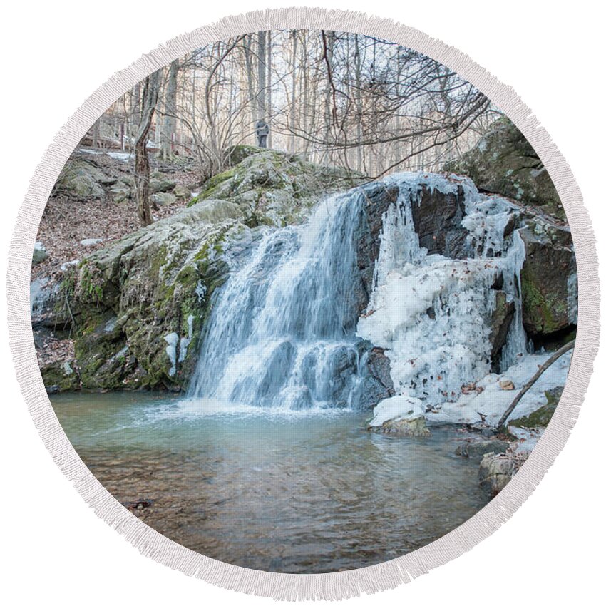 Annapolis Round Beach Towel featuring the photograph Kilgore Falls in Winter by Mark Duehmig