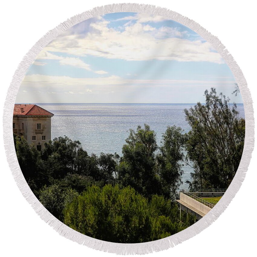 J.p. Getty Round Beach Towel featuring the photograph Landscape View Pacific Ocean Getty Villa by Chuck Kuhn