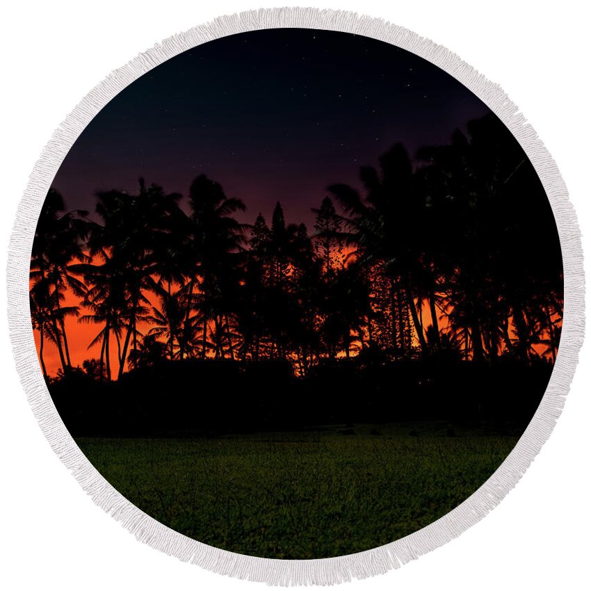 Lava Round Beach Towel featuring the photograph Lava glow by William Dickman