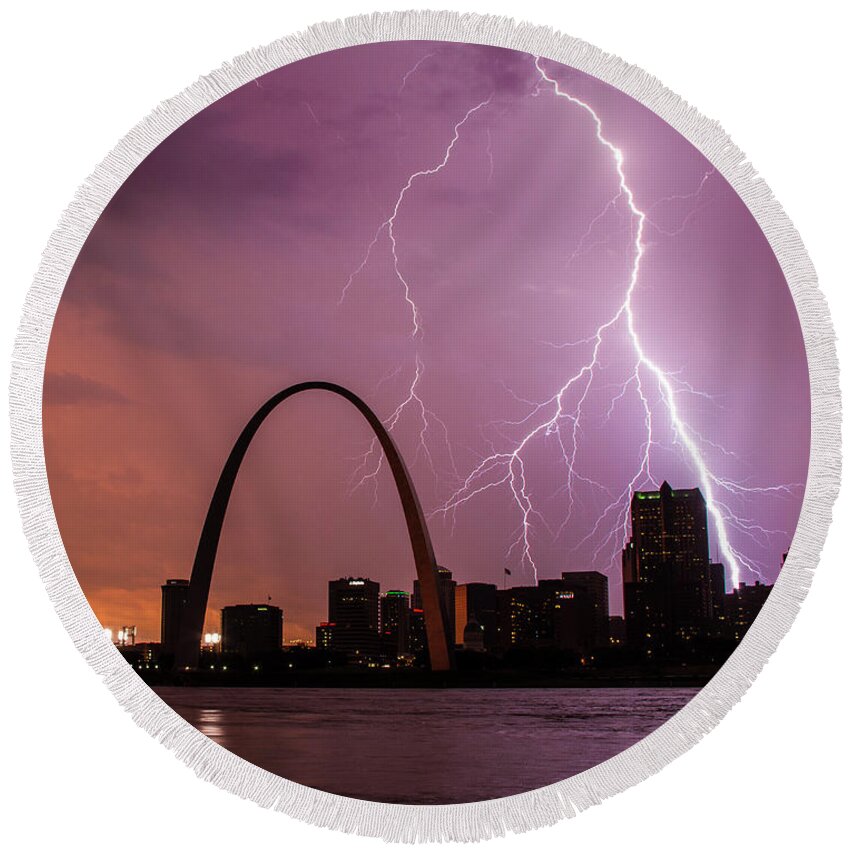 Lightning Round Beach Towel featuring the photograph Lightning over the Gateway Arch by Garry McMichael