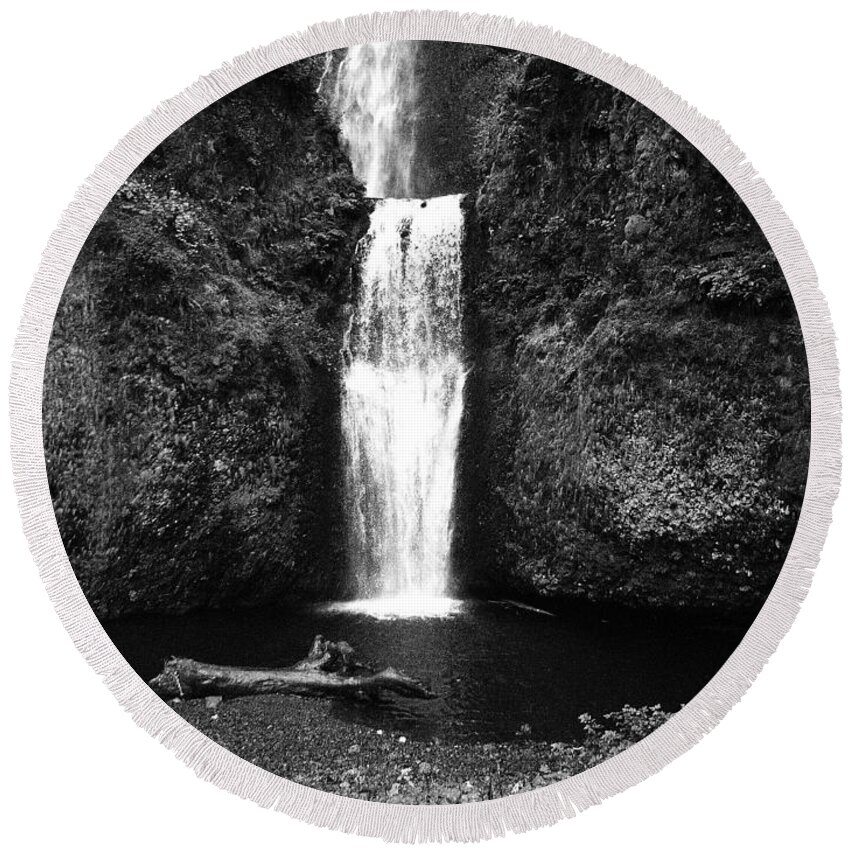 B&w Round Beach Towel featuring the photograph Lower Multnomah Falls by Jean Evans