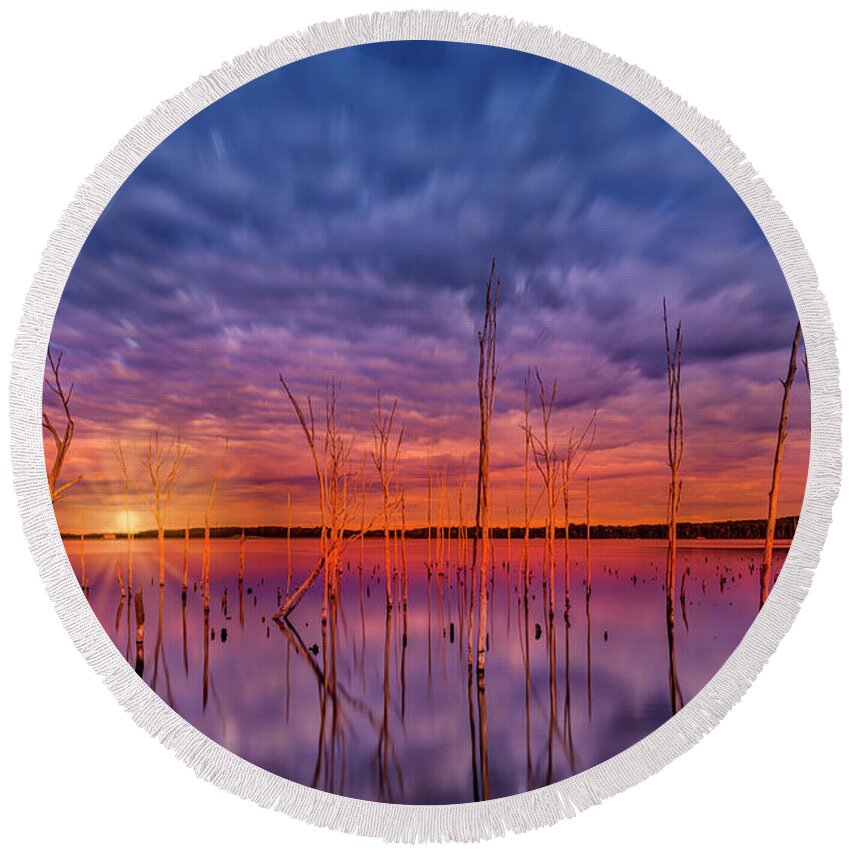 Manasquan Round Beach Towel featuring the photograph Manasquan Reservoir Colors by Susan Candelario