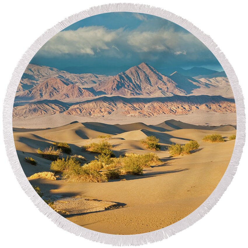 Amargosa Range Round Beach Towel featuring the photograph Mesquite Flat Sand Dunes at Sunset by Jeff Goulden