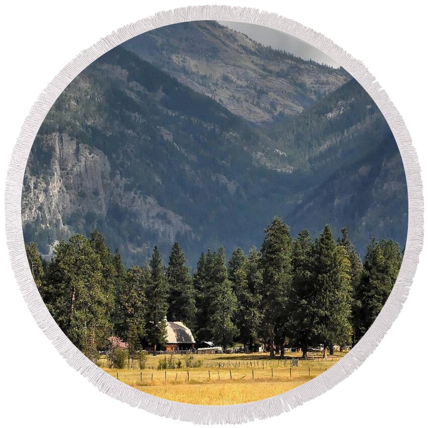 Landscape Round Beach Towel featuring the photograph Montana Barn by Steve Brown