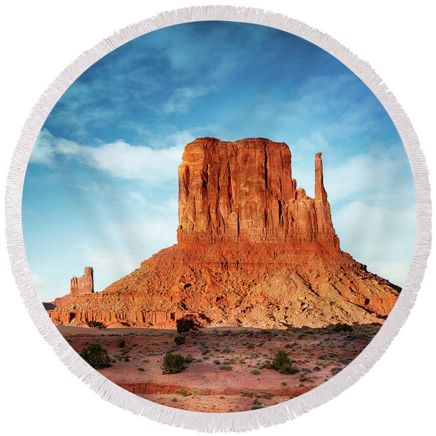 Ut Round Beach Towel featuring the photograph Monument Valley Sunset 1304 by Kenneth Johnson