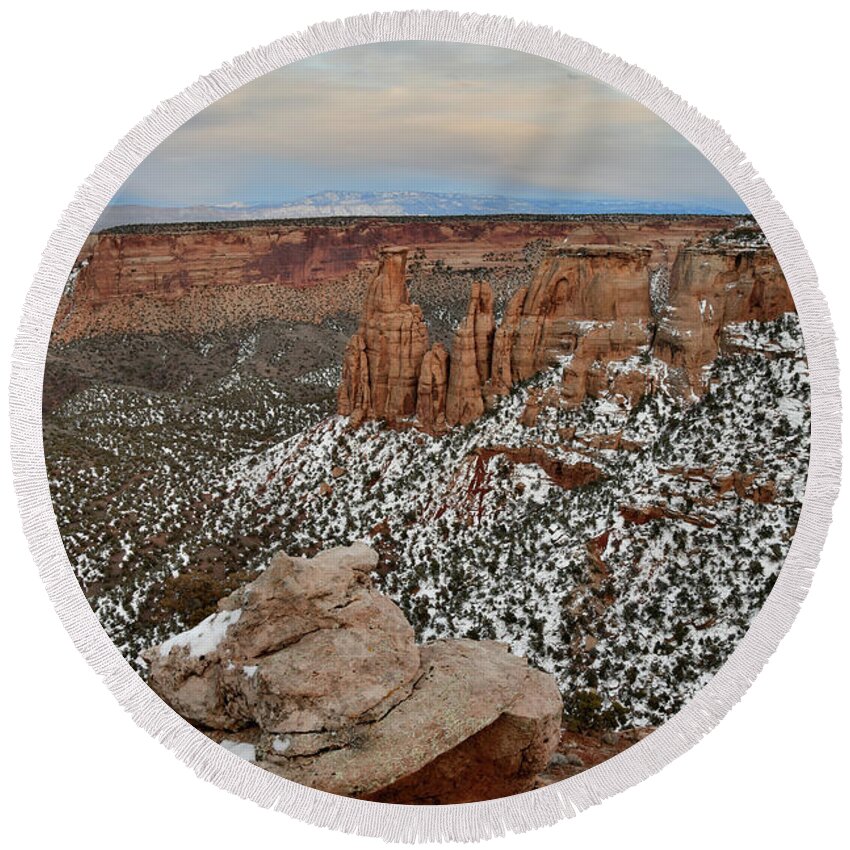 Colorado National Monument Round Beach Towel featuring the photograph Moonrise over Colorado National Monument by Ray Mathis