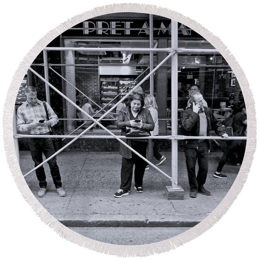 B&w Photograph Of New York City Of New York City People Talking On Their Cell Phones Waiting For A Bus.. Horizontal Cityscape Round Beach Towel featuring the photograph Phone Alone by Joan Reese