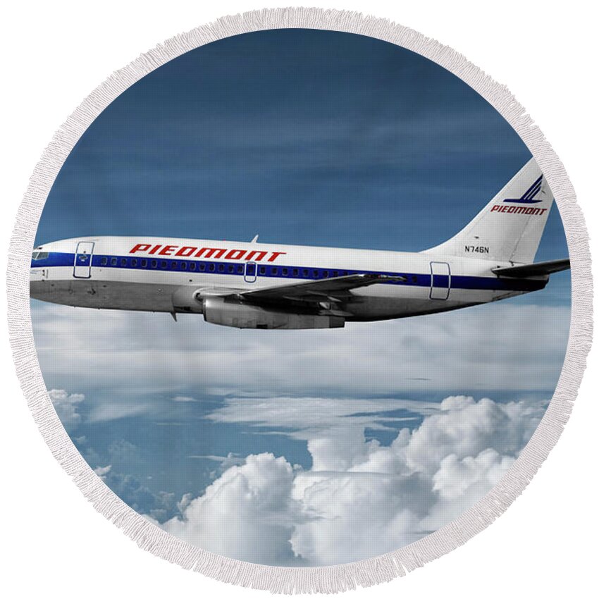 Piedmont Airlines Round Beach Towel featuring the mixed media Piedmont Airlines Boeing 737 by Erik Simonsen