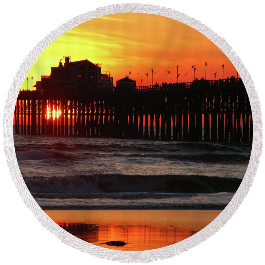 Pacific Ocean Round Beach Towel featuring the photograph Pier at Sunset by Terri Brewster