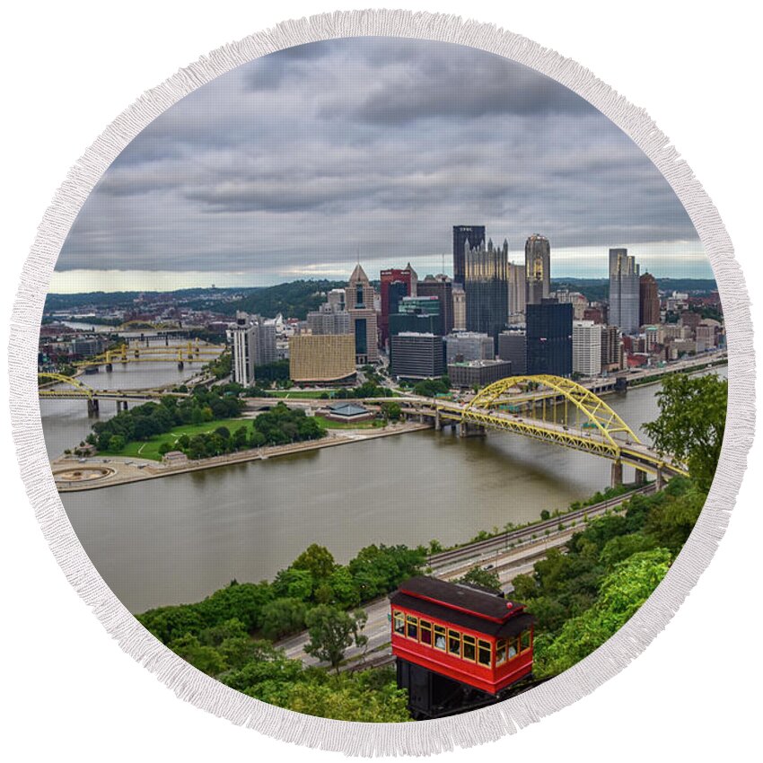 City Round Beach Towel featuring the photograph Pittsburgh by Michelle Wittensoldner