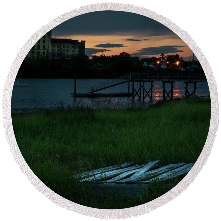 Old Prison Round Beach Towel featuring the photograph Portsmouth Naval Prison by Vicky Edgerly