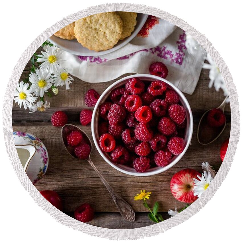 Photo Round Beach Towel featuring the photograph Raspberry breakfast by Top Wallpapers