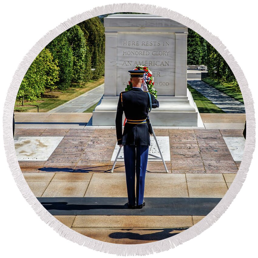 Arlington Round Beach Towel featuring the photograph Respect by Bill Chizek