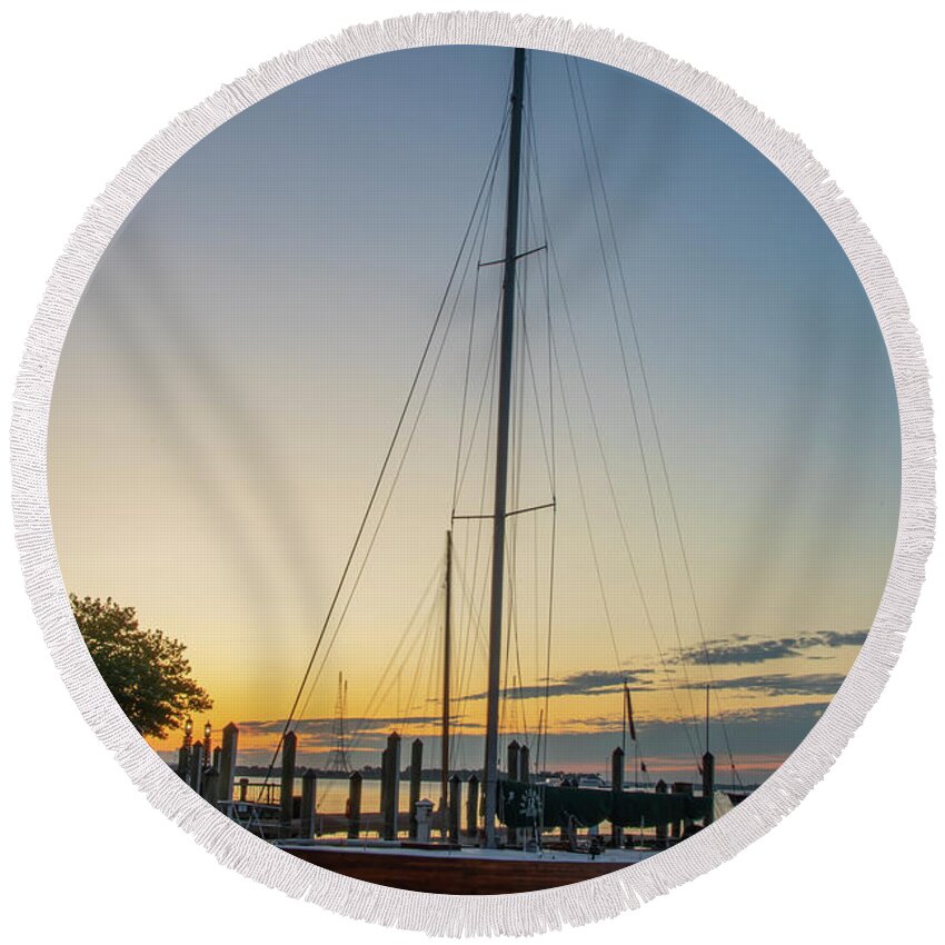 Sailboat Round Beach Towel featuring the photograph Sailboat at Sunrise in Annapolis Harbor by Bill Cannon