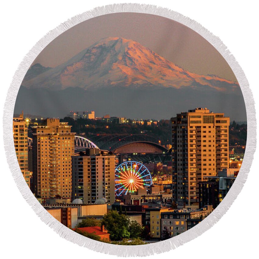 Autumn Round Beach Towel featuring the photograph Seattle Icons at Sunset by Emerita Wheeling