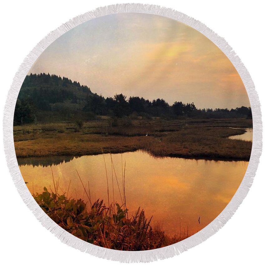 Sunset Round Beach Towel featuring the digital art Sitka Sedge Sand Lake Eve by Chriss Pagani