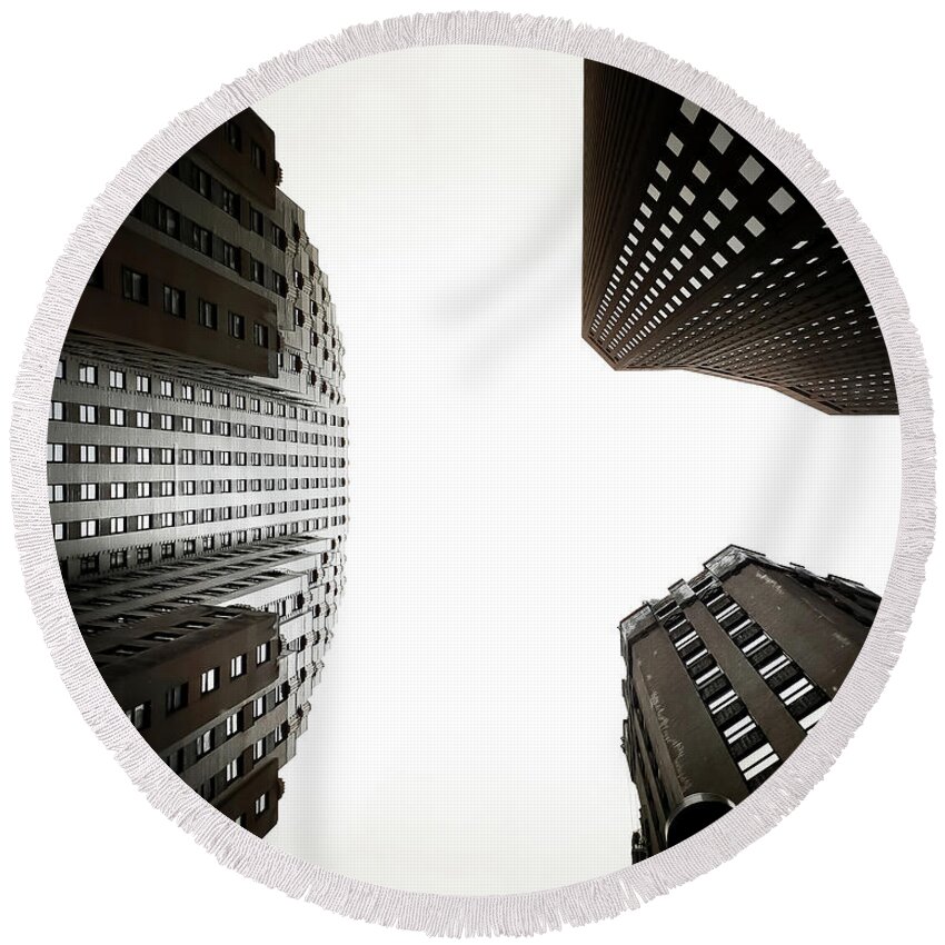 Skyscraper Round Beach Towel featuring the photograph Skyscrapers by Nicklas Gustafsson