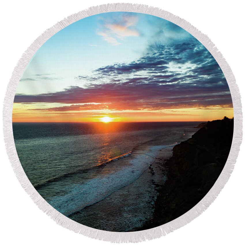 Steve Bunch Round Beach Towel featuring the photograph Southern California Sunset San Pedro by Steve Bunch