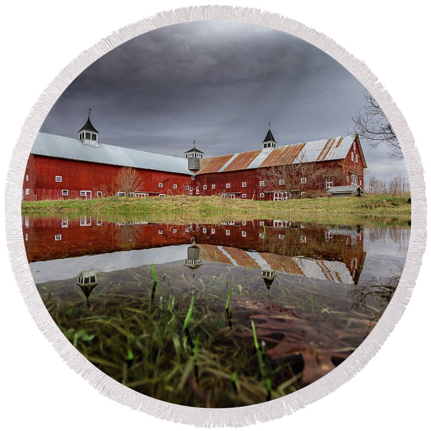 Barn Round Beach Towel featuring the photograph Spring Barn Reflection by Tim Kirchoff