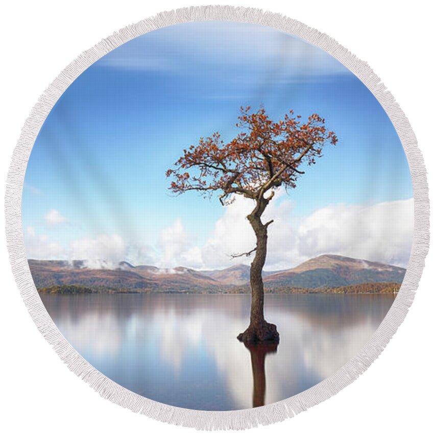 Lone Tree Round Beach Towel featuring the photograph Sunny afternoon on Loch Lomond by Grant Glendinning