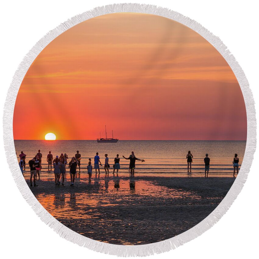 Darwin Round Beach Towel featuring the photograph Sunset over Mindil Beach by Racheal Christian
