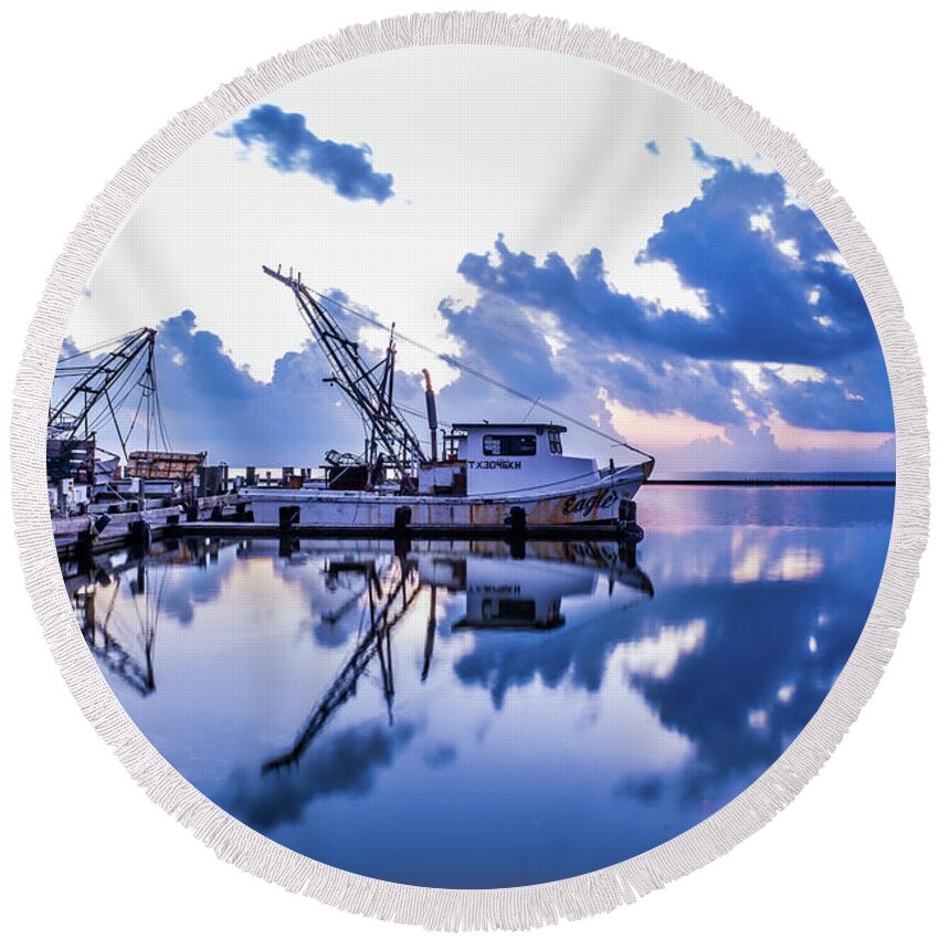 Boats Round Beach Towel featuring the photograph The Blues by Christopher Rice